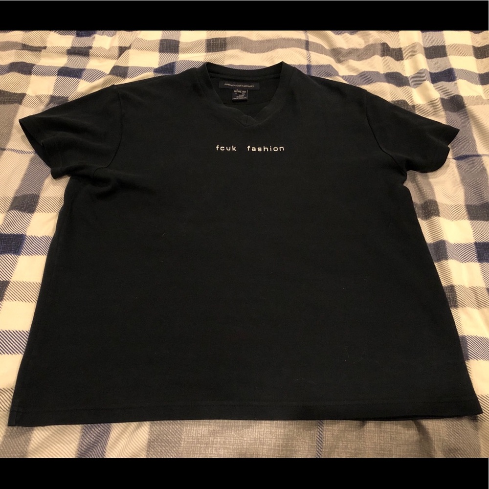 FCUK men’s V-neck t-shirt (men’s XXL)